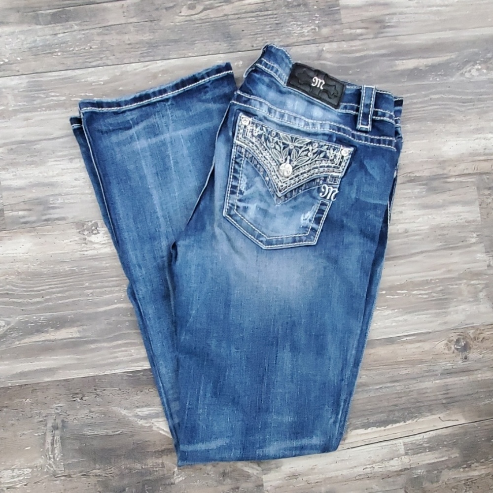 Miss Me size 33 Boot cut